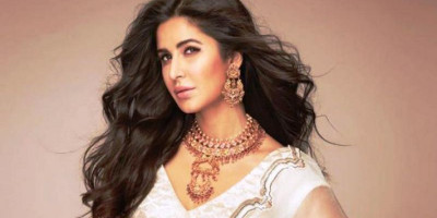 Tak Nyaman, Katrina Kaif Tinggalkan Vikash Bahl 
