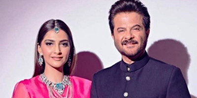 Terkait Nepotisme, Tweet Sonam Kapoor Banjir Komentar Negatif dari Netizen  