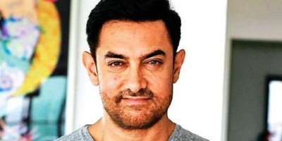 Stafnya Positif Covid-19, Aamir Khan Minta Doa Agar Sang Ibu Negatif