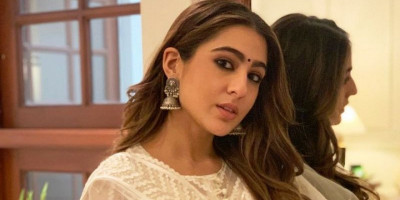 Sara Ali Khan Laporkan Sopir Pribadinya Positif COVID-19