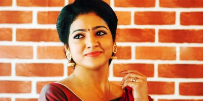 Aktris TV Tamil VJ Chithra Meninggal Bunuh Diri di Chennai