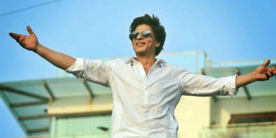  Rayakan Ultah ke 56: Ini 8 Dialog Ikonik dan Terbaik Shah Rukh Khan