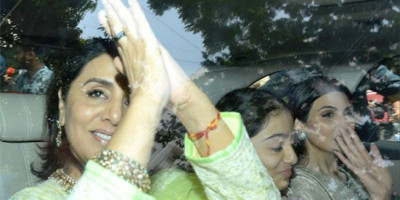  Neetu, Riddhima, dan Rima Jain Hadir di Acara Pre-Wedding 