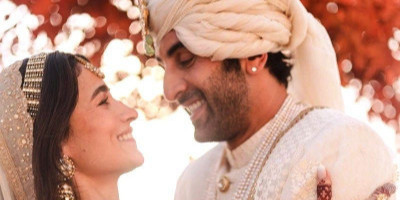 4 Fakta Tersembunyi dari Penampilan Alia Bhatt di Hari Pernikahannya