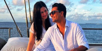 Romantisnya Vicky Kaushal dan Katrina Kaif Rayakan Ultah di Maladewa